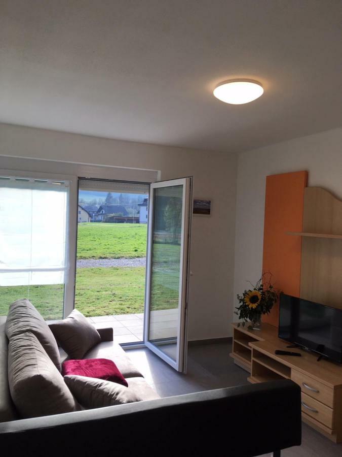 Rooms St. Lorenzen Hermagor-Pressegger See Exterior photo